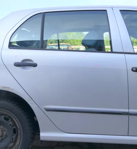 Skoda Fabia 6Y Limousine Schrägheck Tür hinten rechts grau silber LF7T diamantsi