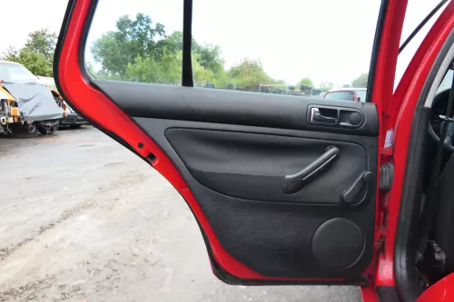 1x VW Golf 4 1J Limousine Türverkleidung Verkleidung Tür hinten links schwarz