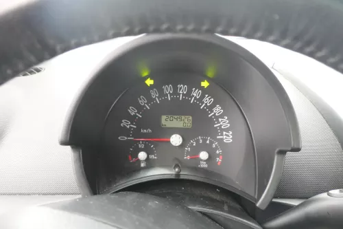 VW New Beetle 9C Tacho Tachometer Kombiinstrument 204.000km 1C0920820H