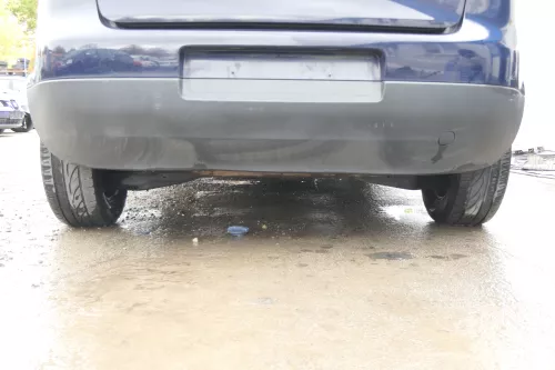 VW Golf 5 1K Limousine Stoßstange hinten Heckstoßstange blau LA5G