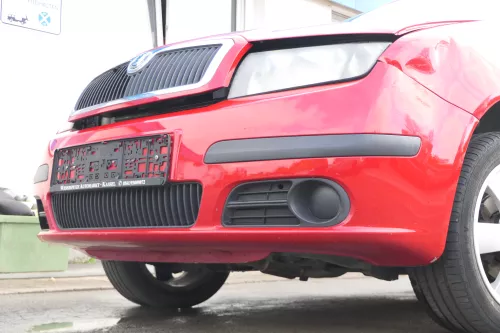 Skoda Fabia 6Y Stoßstange Stoßfänger vorne rot LF3K 2004-2008 - Facelift (171943)