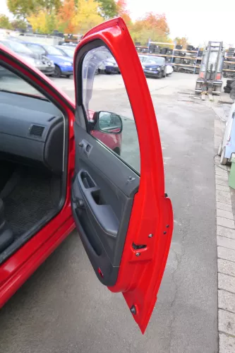 Skoda Fabia 6Y Kombi Limousine Tür vorne rechts Beifahrertür rot LF3K (171945)