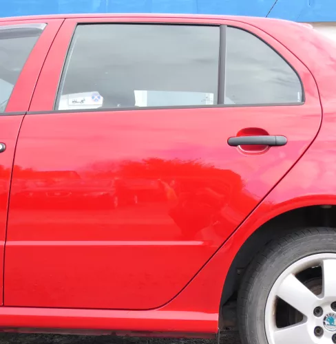 Skoda Fabia 6Y Limousine Schrägheck Tür hinten links rot LF3K
