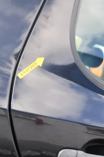 Skoda Fabia 5J Limousine Tür hinten rechts schwarz LF9R (172017)