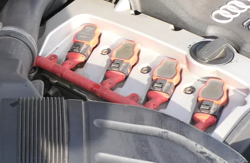 4x Audi A4 8E B6 B7 Zündspule 2,0 96kw ALT 06C905115M