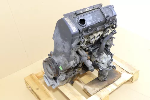 VW Passat 3BG Superb 2,0 AZM Benzin Motor 85kw 110PS - 166.000km (172498)