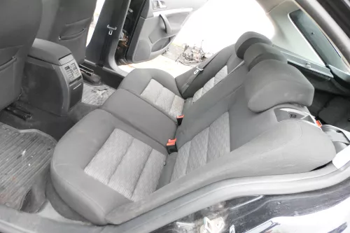 Octavia 1Z Sitz Sitze hinten Rückbank Rücksitzbank Lehne Sportsitz - ohneKopfstü (172550)