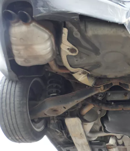 Octavia 1Z Auspuff hinten Endschalldämpfer Benziner MItteltopf Mitte 1,4 CAXA