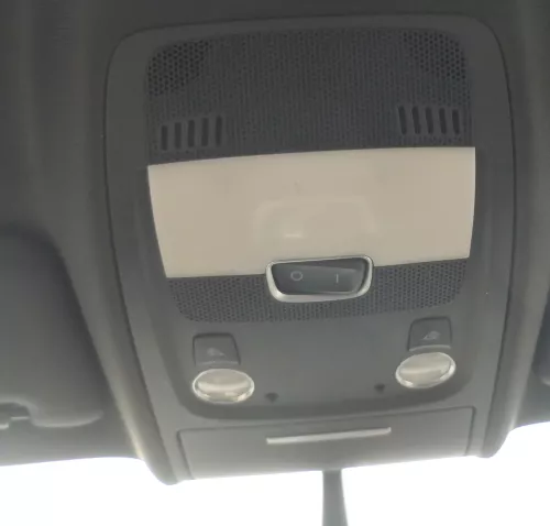 Audi A4 8K B8 Schalter Innenleuchte Leuchte Lampe Leseleuchte 8T0947140 schwarz