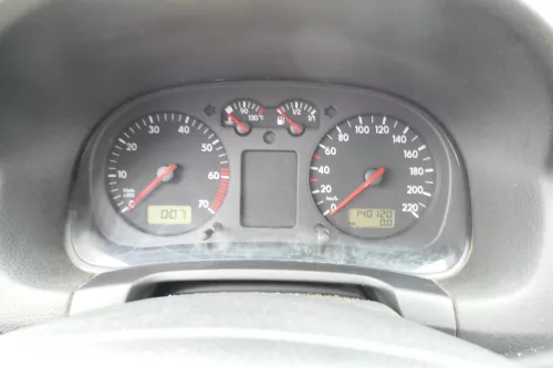VW Golf 4 Tacho Tachometer Kombiinstrument 140.000km 1J0919861 1,4 16V 75PS 55kw
