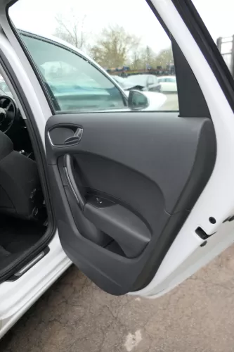 1x A1 8X Türverkleidung Verkleidung Tür hinten rechts schwarz  4/5-Türer (172952)