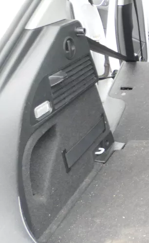 Audi A1 8X Abdeckung Verkleidung Kofferraum hinten links Seite 4/5-Türer