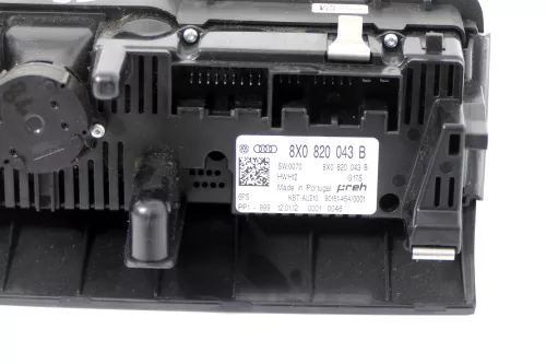 Audi A1 8X Steuergerät Klimaanlage Klimabedienteil 8X0820043B Climatronic (173002)
