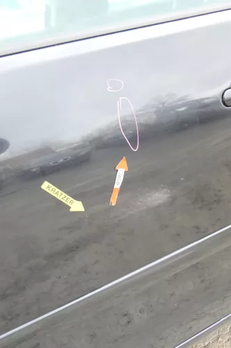 VW Polo 9N 9N3 Tür vorne links Fahrertür 2/3-Türer schwarz LC9Z -ohne Anbauteile (173220)