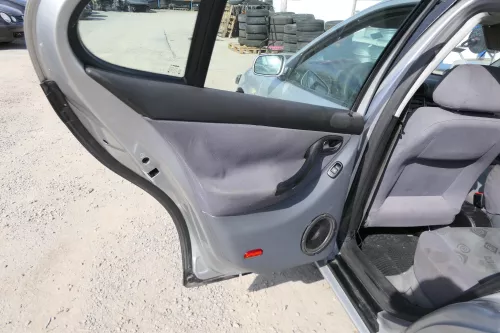 1x Seat Leon 1M Toledo Türverkleidung Verkleidung Tür hinten links grau Griff