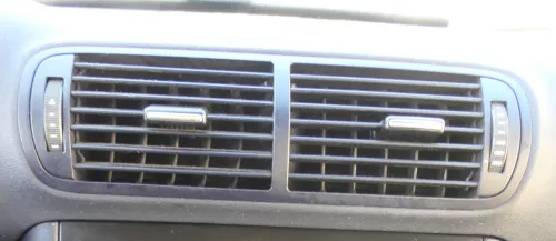 Audi A3 8L Lüftungsdüse Düse Lüftung 8l1820951 Mitte blau maritimblau