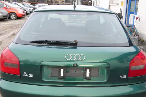 A3 8L bis cBj. ca1999 Heckklappe Kofferraumklappe Klappe hinten grün LZ6L Scheib