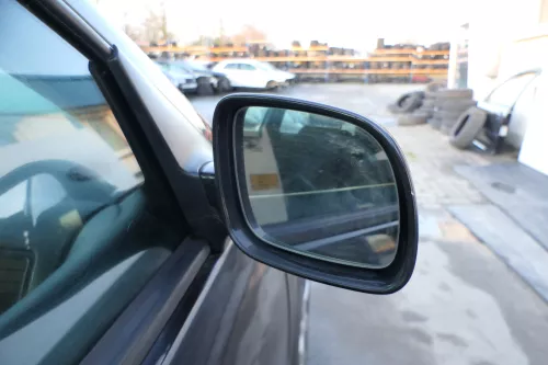 VW Golf 4 Bora manueller Spiegel vorne rechts Außenspiegel schwarz LC9Z bla Glas (173837)