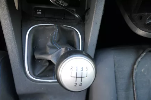 Golf 5 Schaltknauf Schaltsack Schaltung Schaltknüppel Leder 5-Gang 1K0711113BJ (173859)