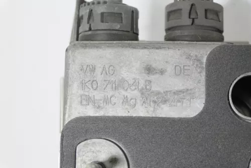 VW Golf 5 1K A3 8P Octavia Schaltgestänge Schaltung 5-Gang 1K0711112 1K0711266K (173860)