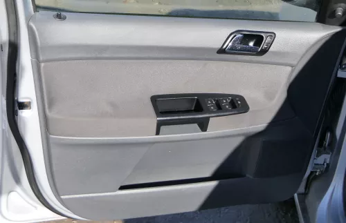 1x VW Polo 9N 9N3 Türverkleidung Verkleidung Tür vorne links  4/5-Türer dunkel