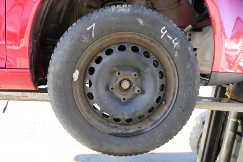 4x VW Golf 6 Plus 5M 195/65 R15 91T Allwetterreifen M+S Felgen Reifen M&S 6-7mm (174013)