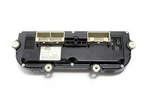 VW Golf 6 Eos Caddy Steuergerät Klimaanlage Klimabedienteil 5K0907044EA Heizung (174125)