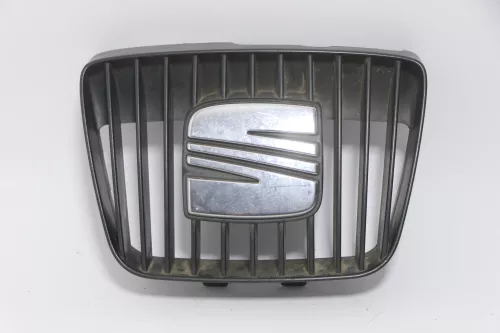 Seat Ibiza 6K Grill Kühlergrill schwarz