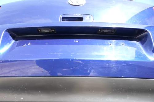 VW Golf 4 Limousine Stoßstange hinten Heckstoßstange Stoßfänger blau LB5N (174405)