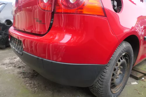 VW Golf 5 1K Limousine Stoßstange hinten Heckstoßstange rot LY3D (174441)