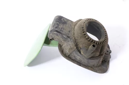 VW Golf 4 Variant Kombi Tankdeckel Deckel Tank Tankverschluß grün R611 (174909)