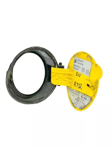 VW Polo 6N2 6N Tankdeckel Deckel Tank Tankverschluß gelb (174913)