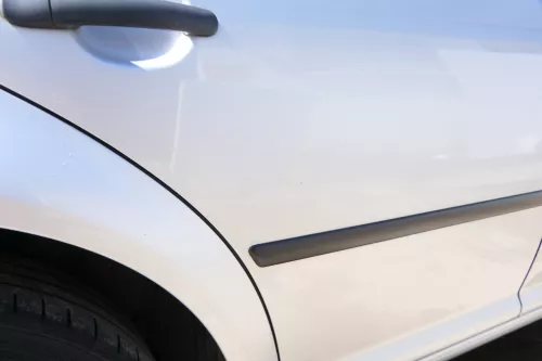 VW Golf 4 Bora Tür hinten rechts nur Kombi / Variant silber LA7W -ohne Anbauteil (174979)