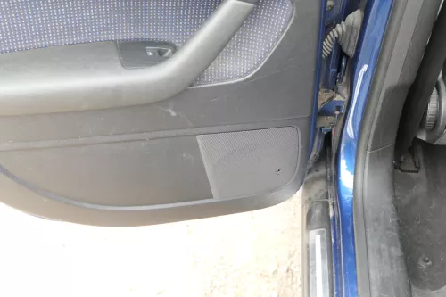 1x Audi A3 8P Türverkleidung Verkleidung Tür hinten links 4/5-Türer schwarz (175037)