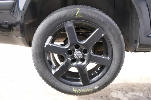 4x Golf 4 Bora Alufelgen Felgen 205/55 R16 Winterreifen Reifen KBA 46661 2x 6mm (175146)