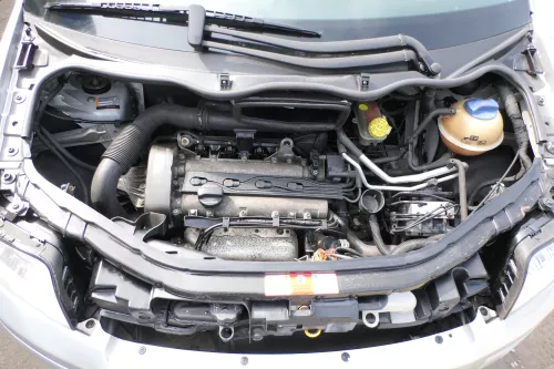 Audi A2 8Z Kühlrohr Rohr Leitung Wasserschlauch 8Z0121107Q AUA BBY