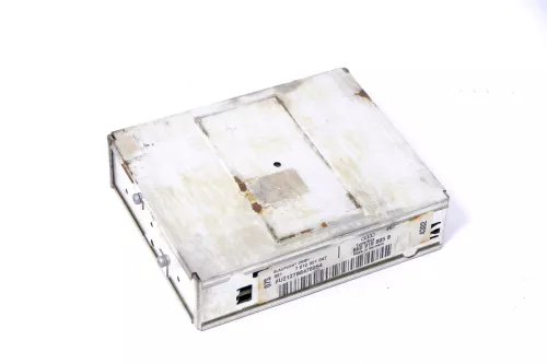 Audi A4 8E B6 B7 Steuergerät TV DVB-T Hybrid Tuner Empfänger 8E0919895B