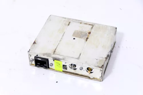 Audi A4 8E B6 B7 Steuergerät TV DVB-T Hybrid Tuner Empfänger 8E0919895B (175334)