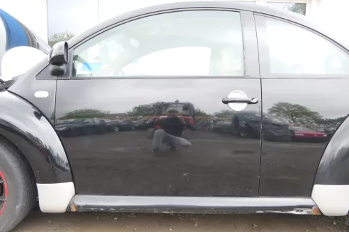 VW New Beetle 1C 9C Tür vorne links Fahrertür schwarz L041 - OHNE Anbauteile