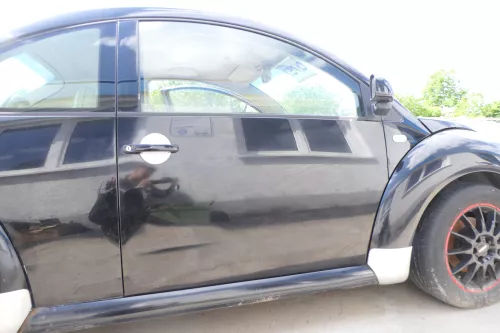 VW New Beetle 1C 9C Tür vorne rechts Beifahrertür schwarz L041 -OHNE Anbauteil