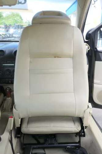 VW New Beetle 9C Teppich Innenraumteppich Innen Bodenbelag creme beige besch (175392)