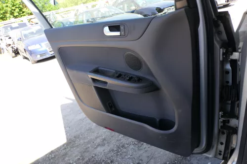 VW Golf Plus 5M 1x Türverkleidung Verkleidung Tür vorne links schwarz (175414)