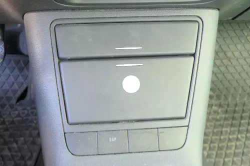 VW Golf Plus 5M Aschenbecher Zigarettenanzünder vorne 5M1857961C anthrazit (175422)