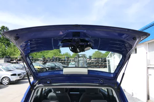 VW Fox 5Z Heckklappe Kofferraumklappe Klappe hinten + Scheibe blau LL5M (175503)