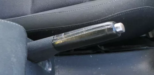 Golf 5 1K 6 5K Handbremse Feststellbremse Handbremshebel Leder schwarz Nähte (175696)