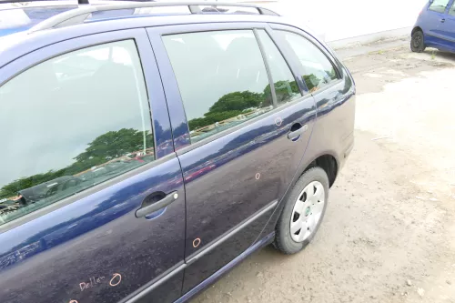 Skoda Fabia 6Y Combi Variant Kombi Tür hinten links blau LF5U ohne Anbauteile (175736)