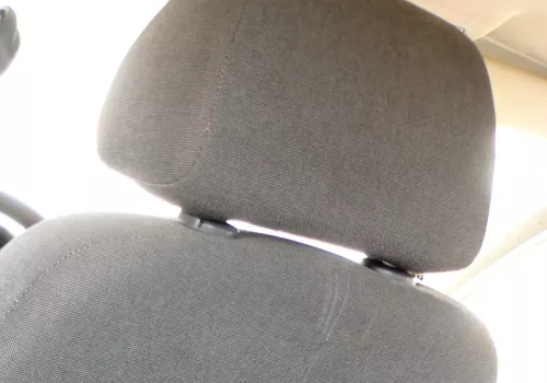 1x Skoda Fabia 6Y Kopfstütze vorne vorn rechts oder links anthrazit
