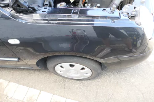 VW Lupo Kotflügel vorne rechts schwarz L041 (175818)