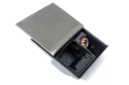 VW Golf 4 Bora Aschenbecher mit Zigarettenanzünder Anzünder Dekor netzoptik grau (175883)