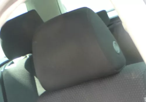 1x Passat 3C Kopfstütze Sitz Sitze vorne rechts oder links schwarz